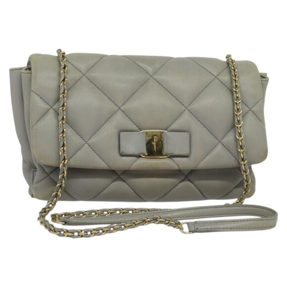 Salvatore Ferragamo Chain Vala Shoulder Bag Leather Gray Gold Auth 134452 - Picture 1 of 16